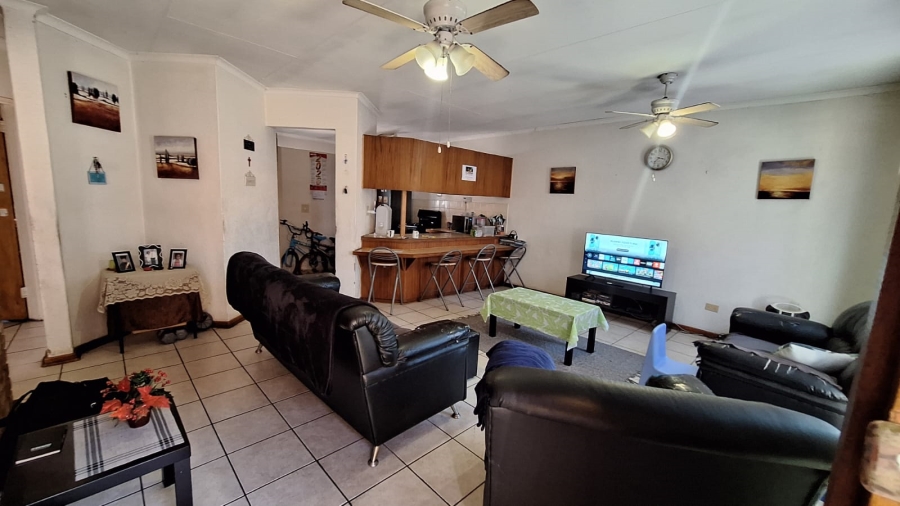 2 Bedroom Property for Sale in New Park Northern Cape